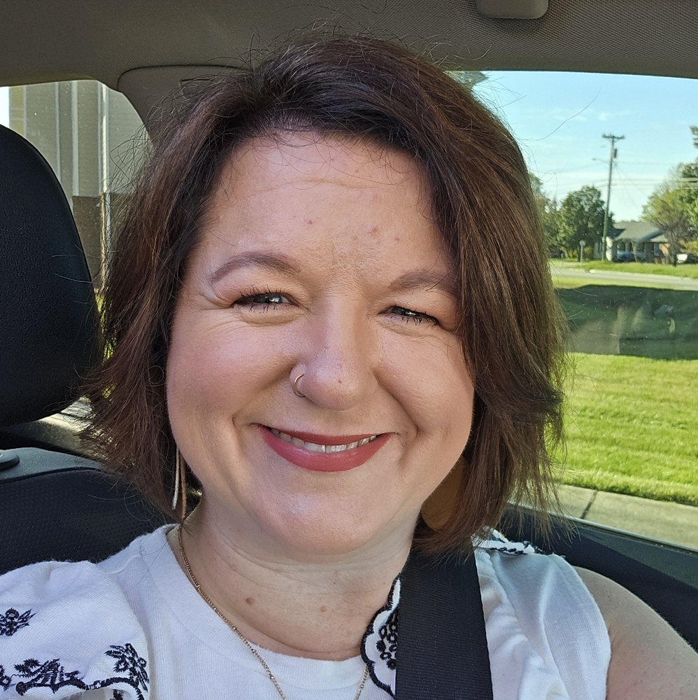 Meet your Posher, Christy